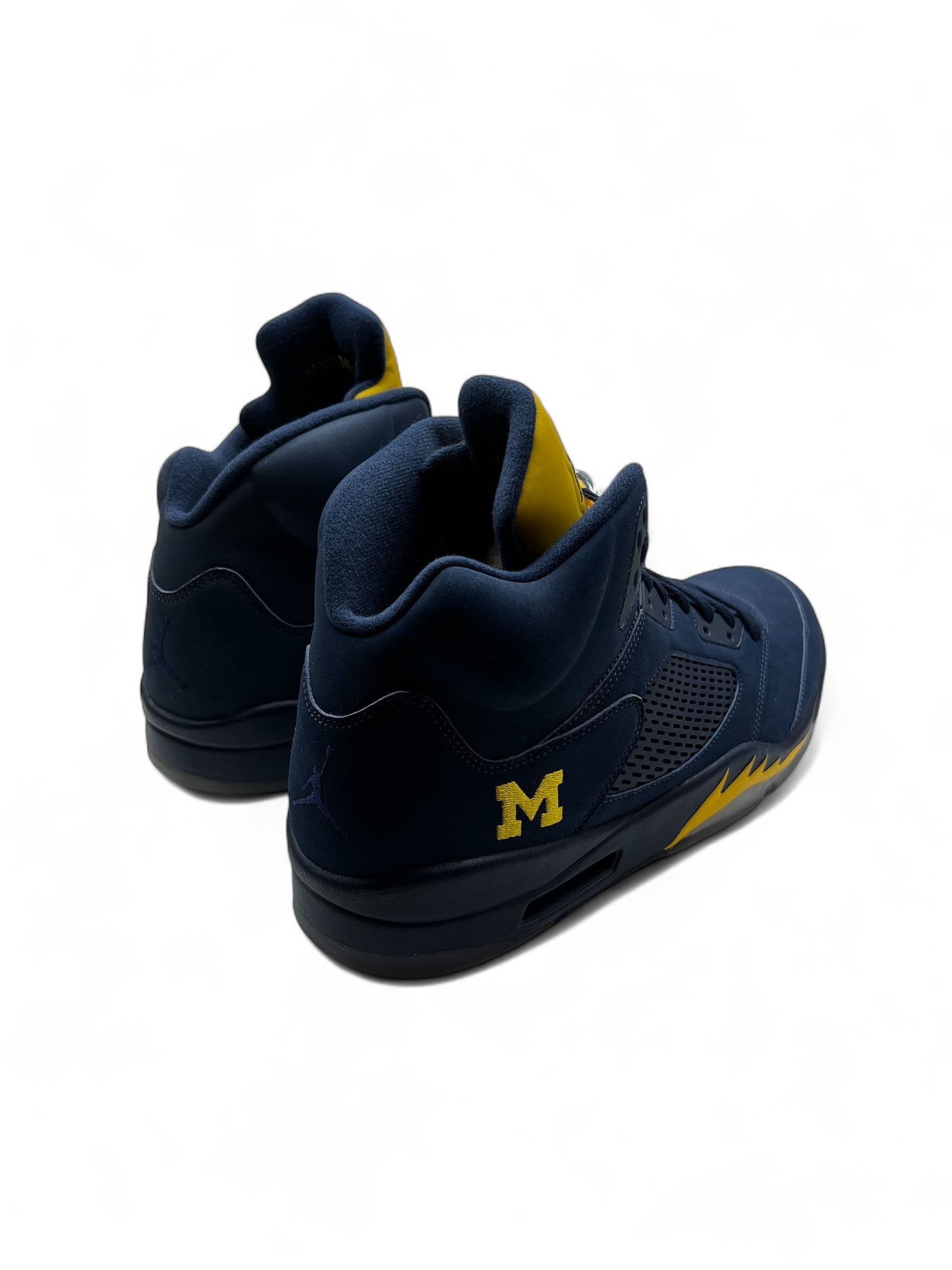 Air Jordan 5 Retro “Michigan” Sample PE 2017