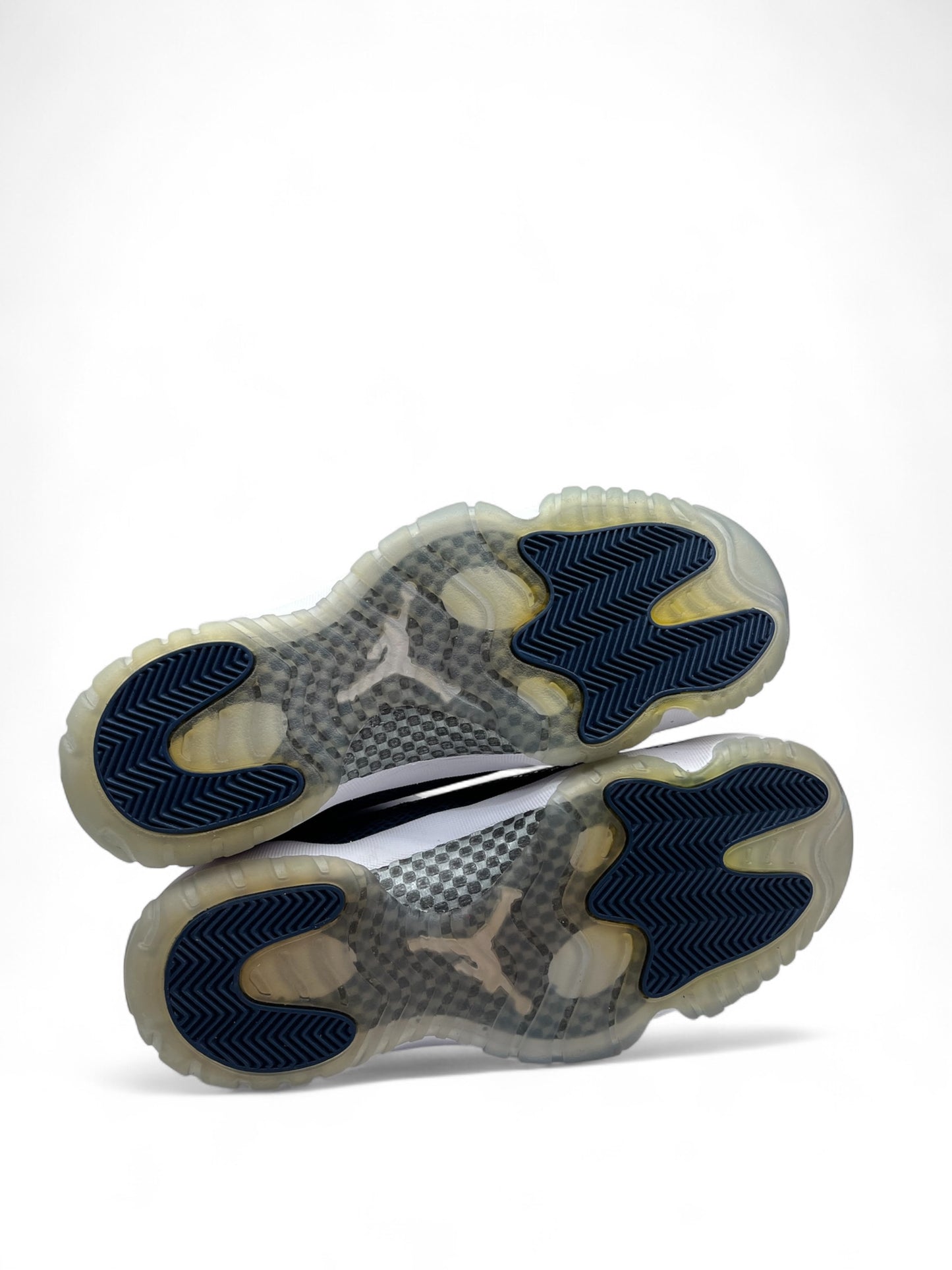 Air Jordan 11 Retro "Snakeskin" Navy 2019