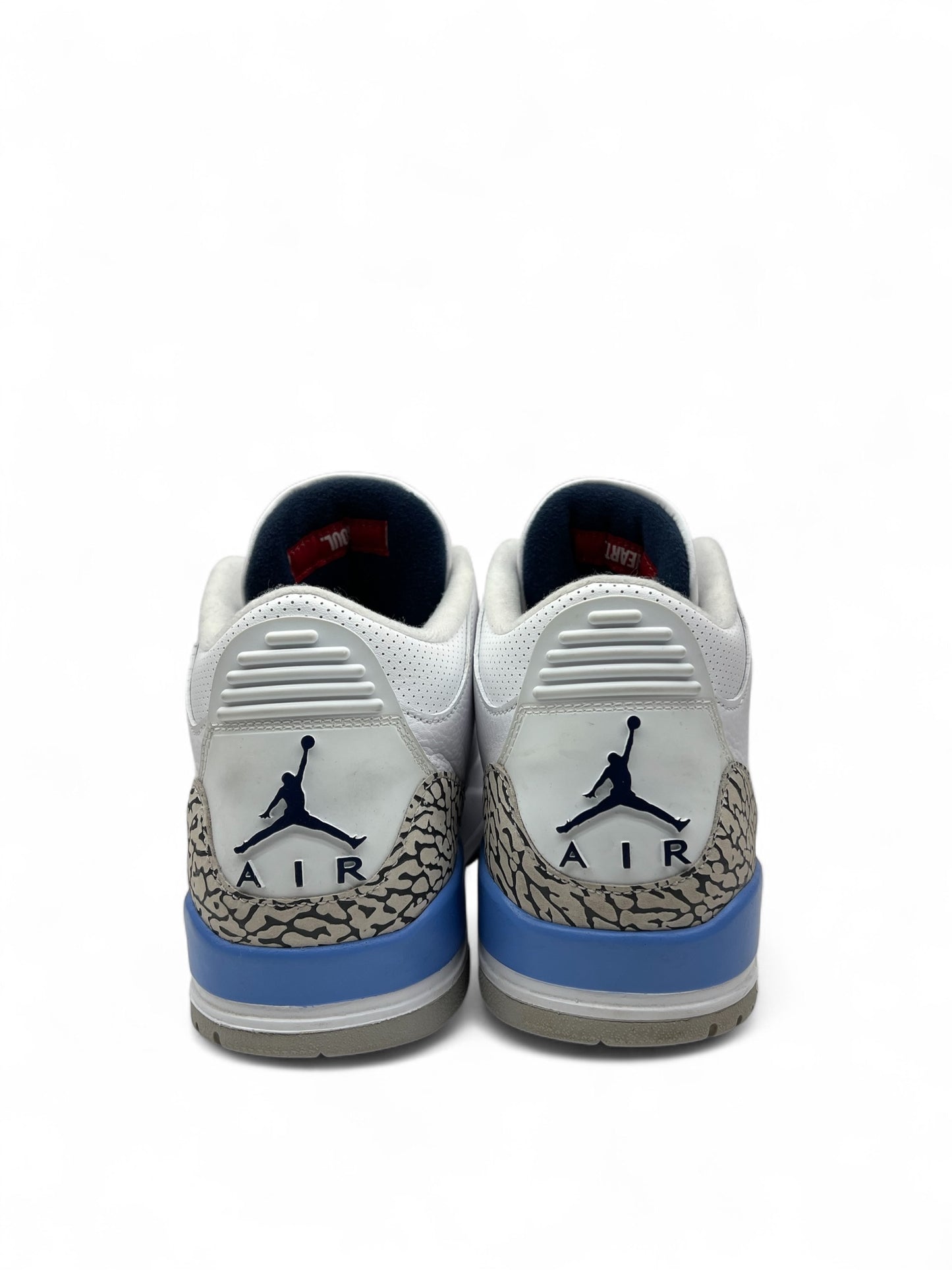 Air Jordan 3 Retro "UNC" 2020