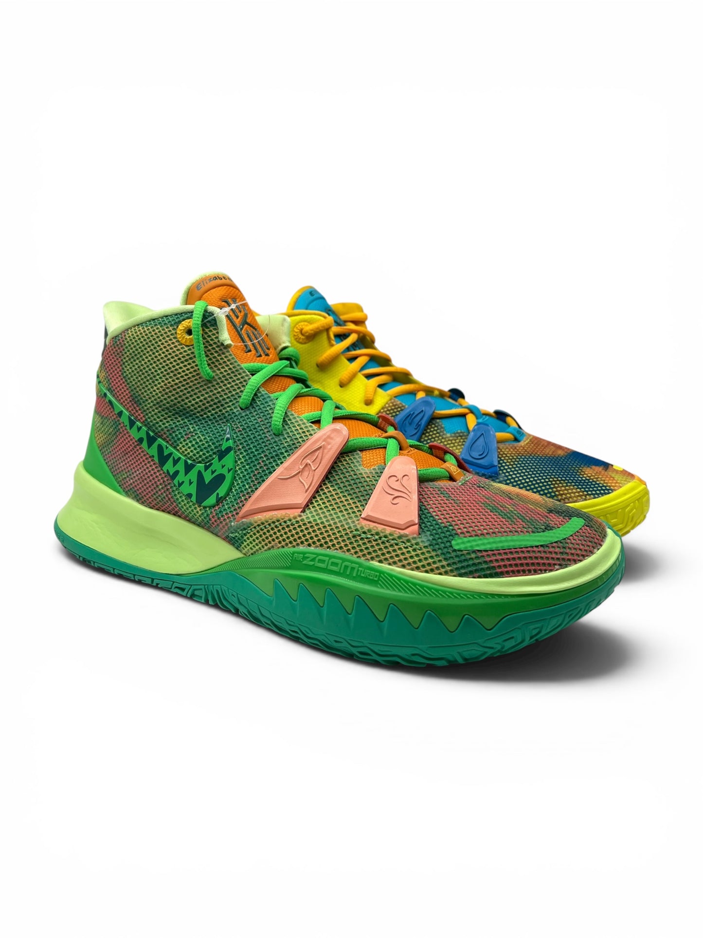 Nike Kyrie 7 x Sneaker Room “Air and Earth” 2022