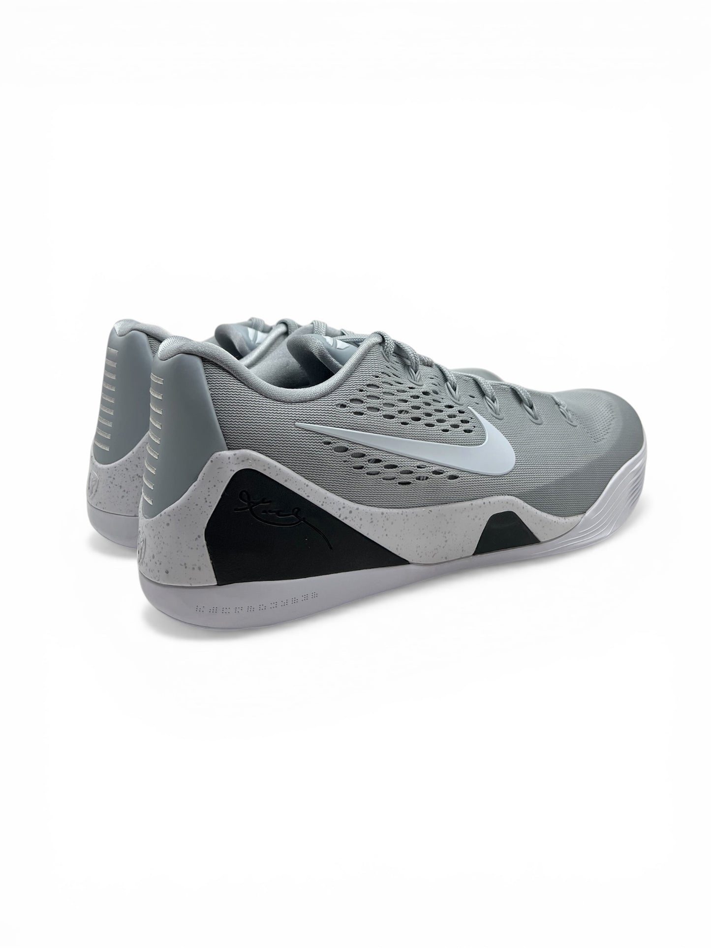 Nike Kobe 9 EM Low Protro TB “Wolf Grey” 2025