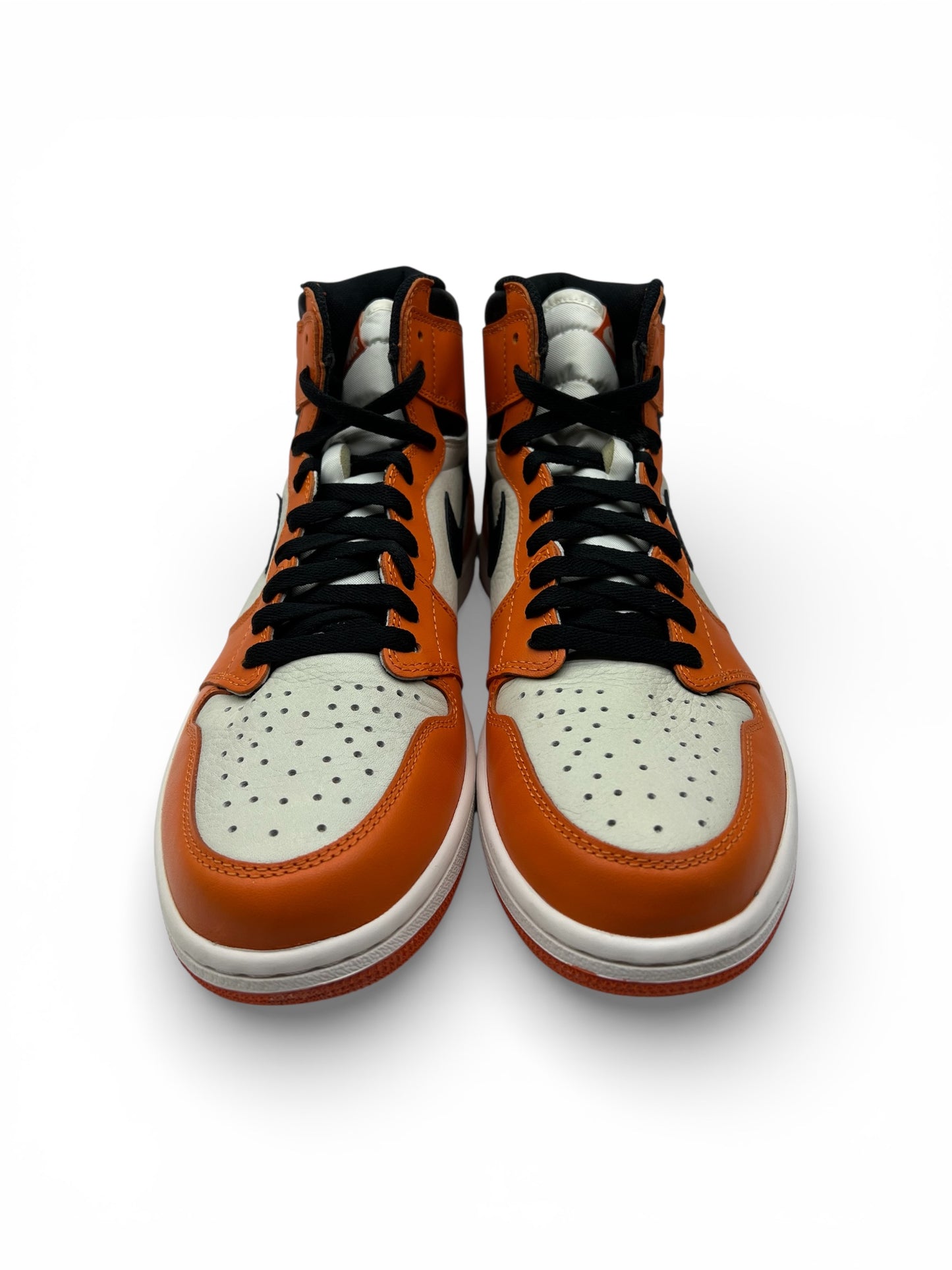 Air Jordan 1 Retro High “Reverse Shattered Backboard” 2016