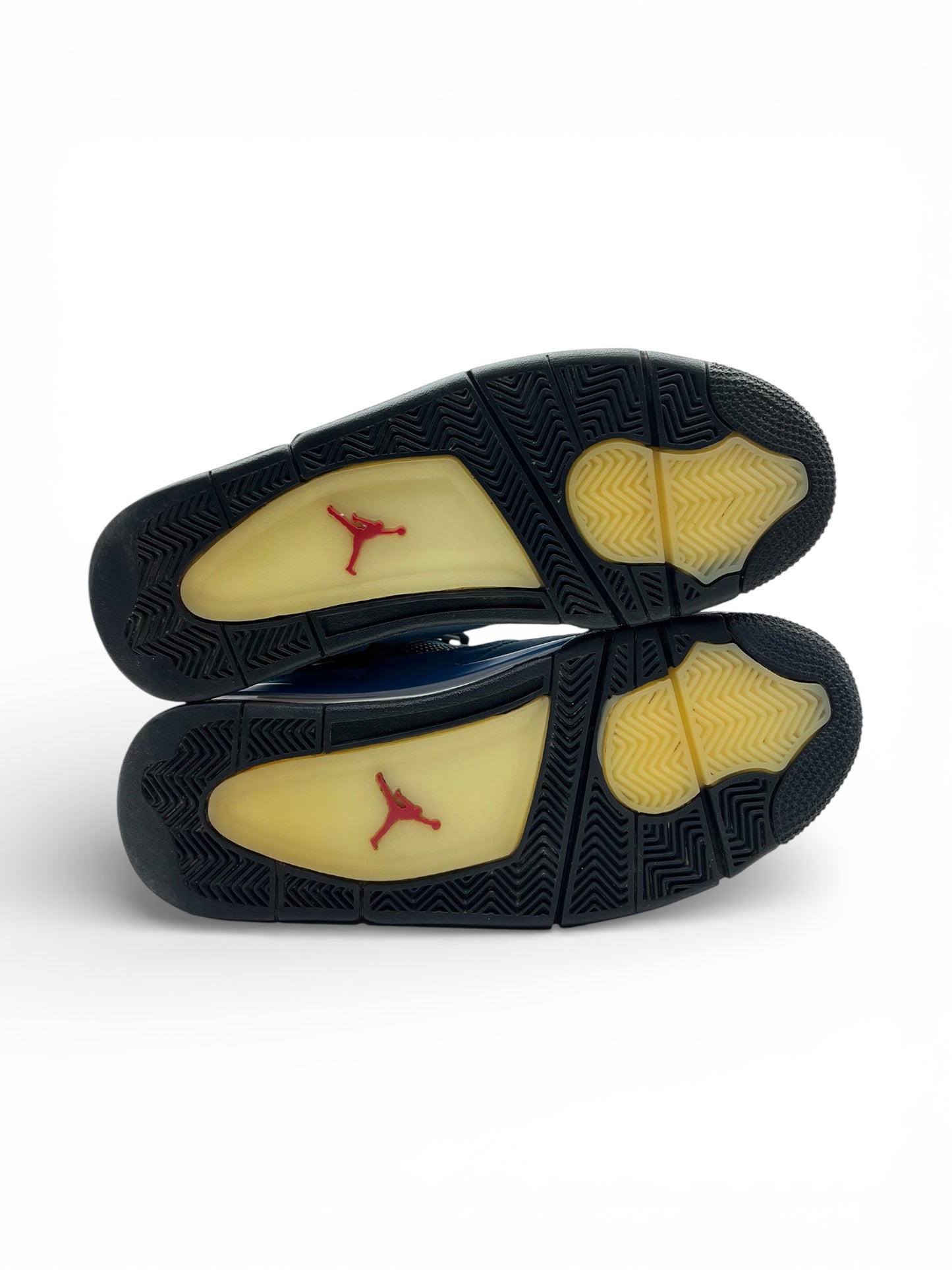 Air Jordan 4 Retro x Travis Scott “Cactus Jack” 2018