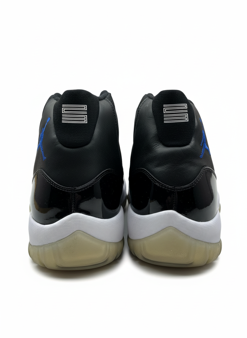 Air Jordan 11 Retro “Space Jam” 2009