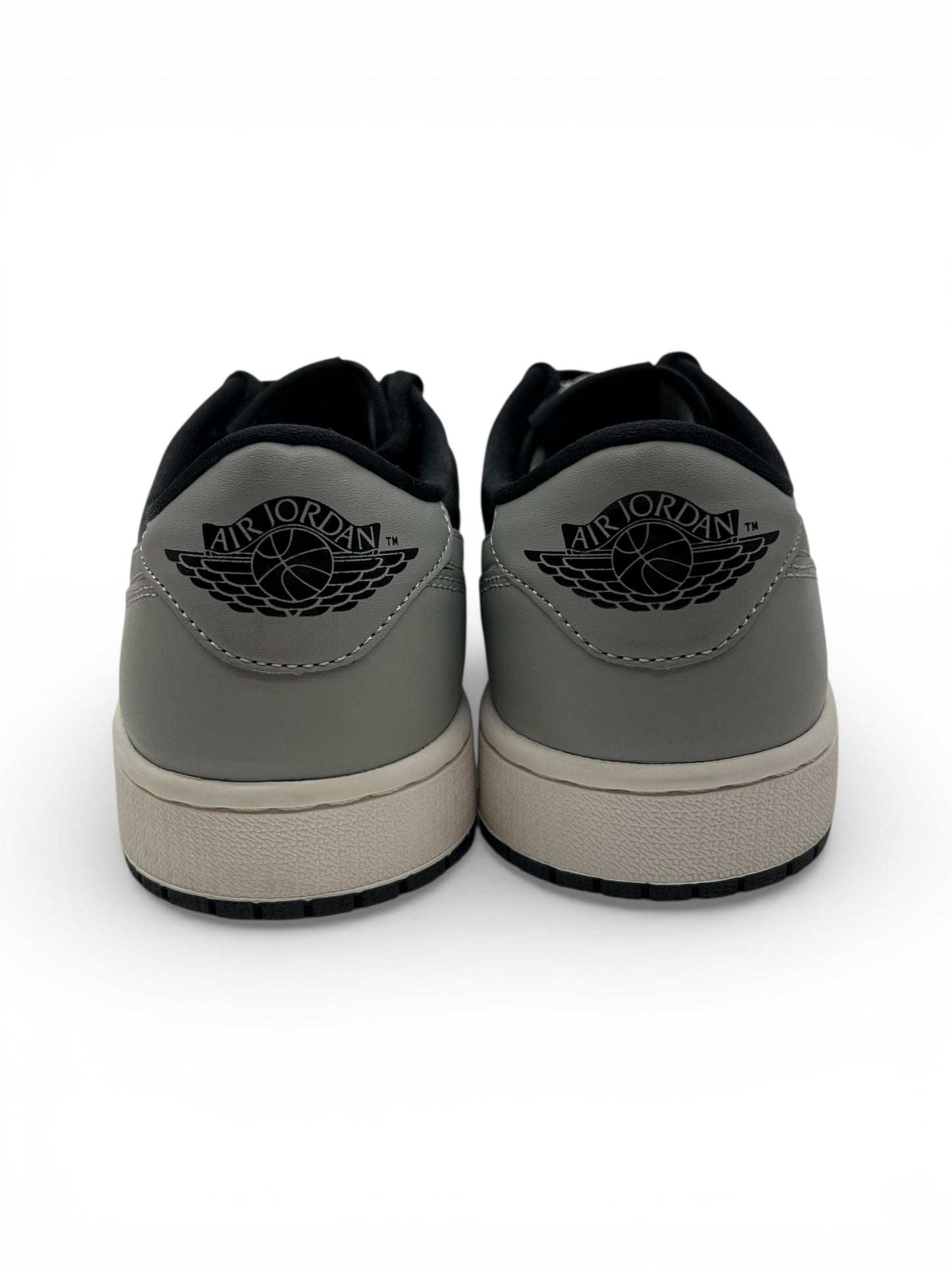 Air Jordan 1 Retro Low OG “Shadow” 2015