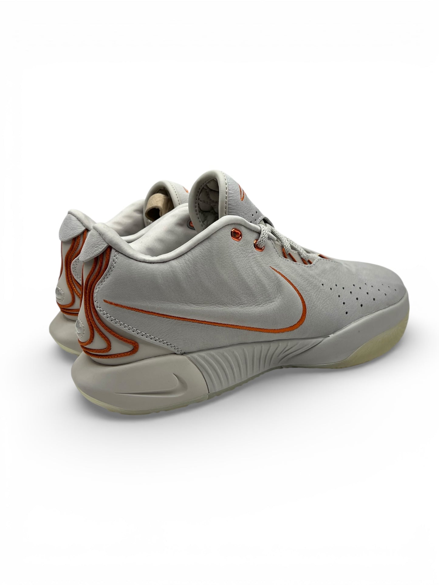 Nike LeBron 21 “Akoya” 2023