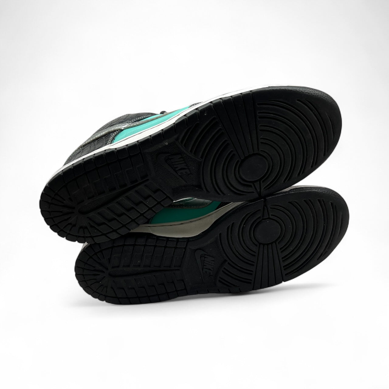 Nike SB Dunk Low "Tiffany" 2005