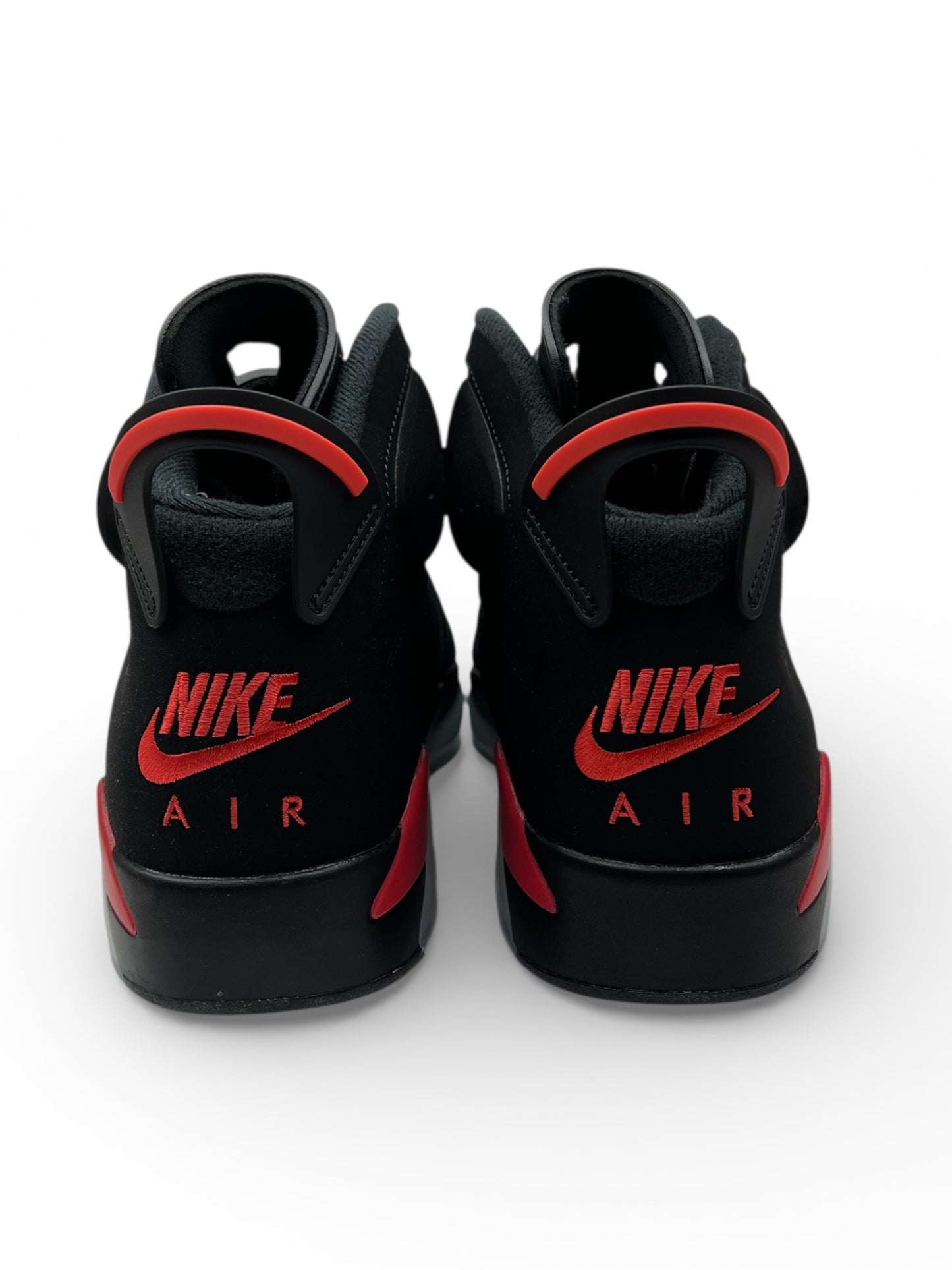 Air Jordan 6 Retro “Reverse Infrared” 2026