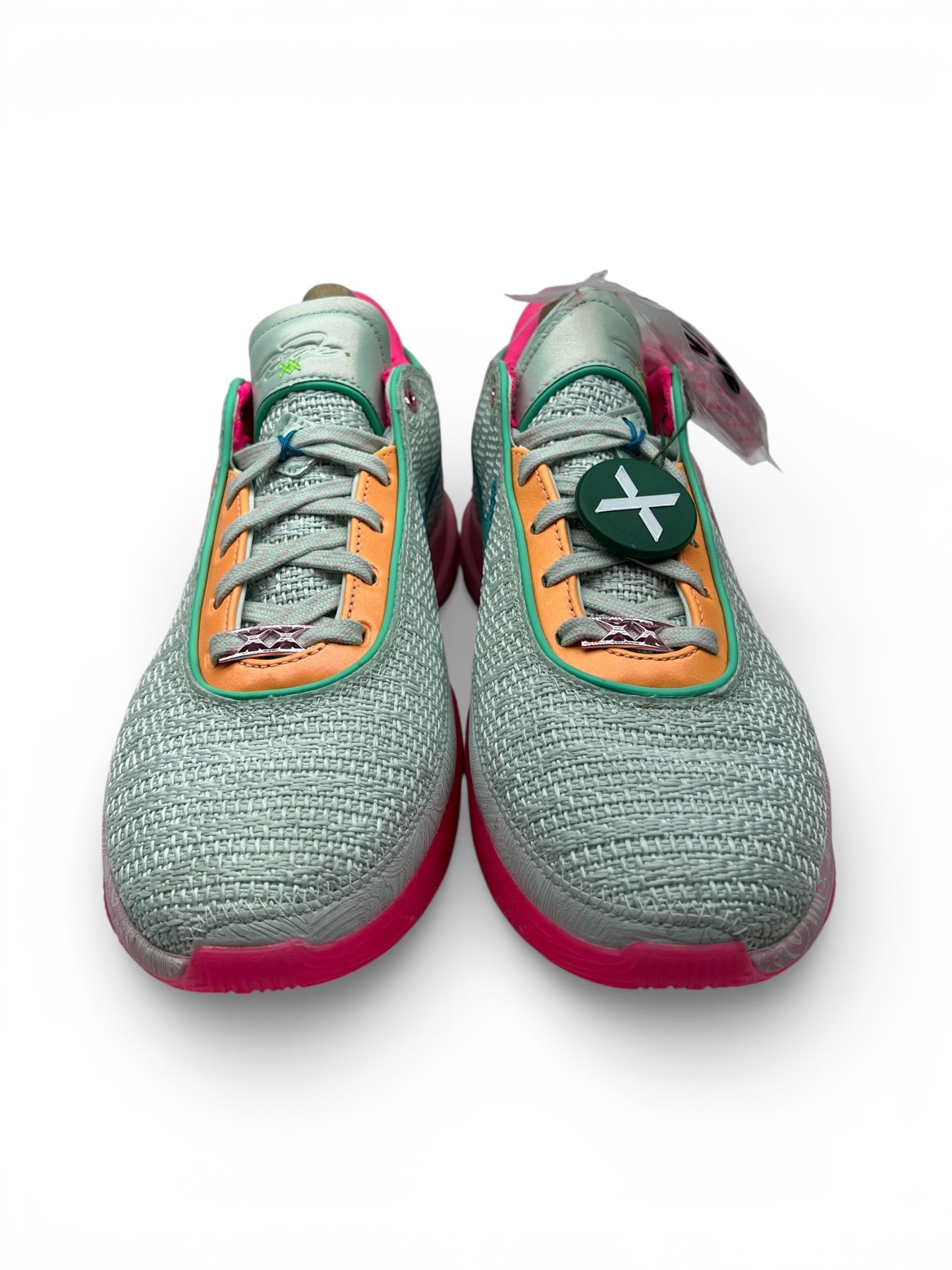 Nike LeBron 20 “Time Machine” 2022