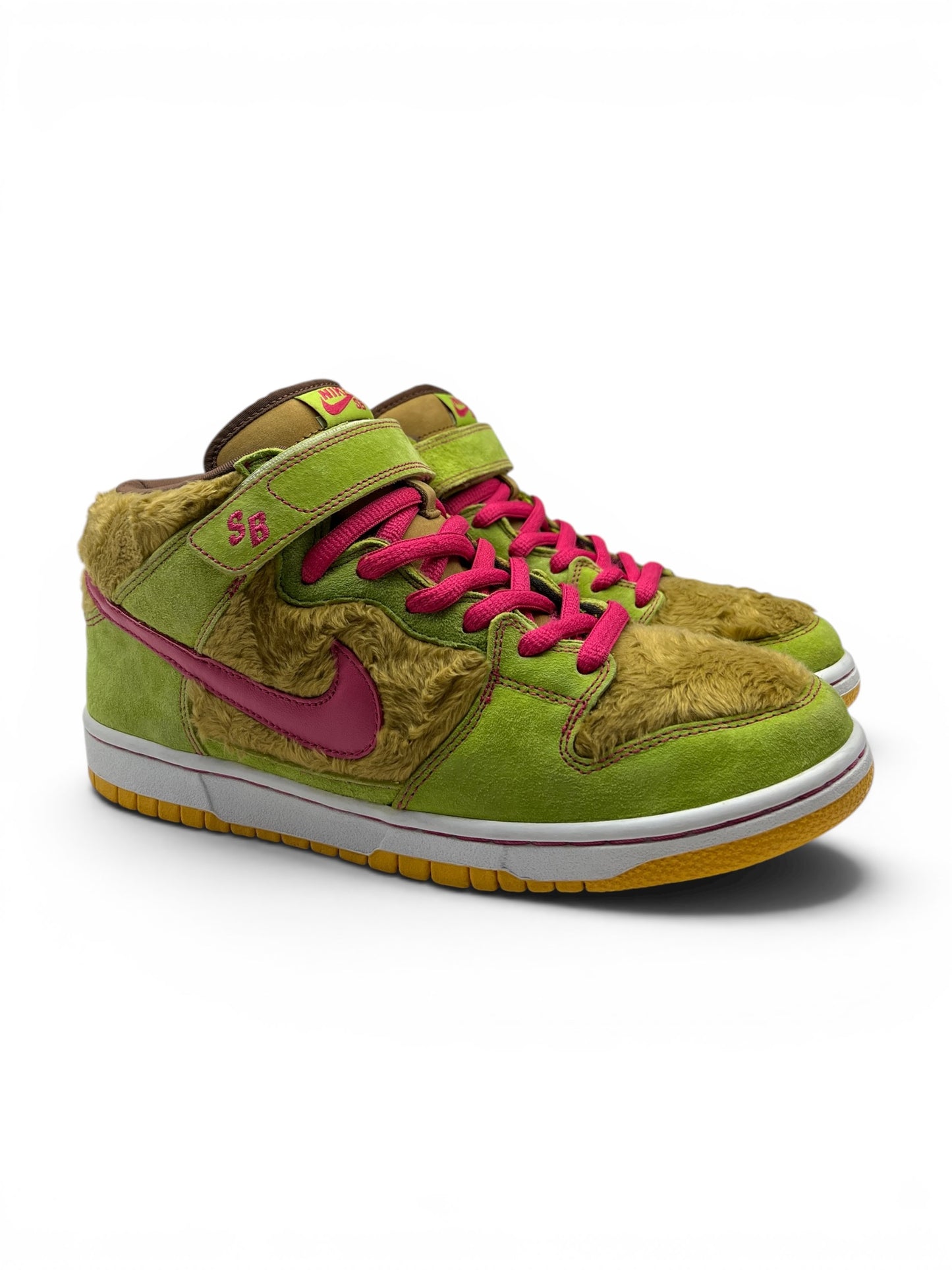 Nike SB Dunk Mid “Mama Bear” 2006
