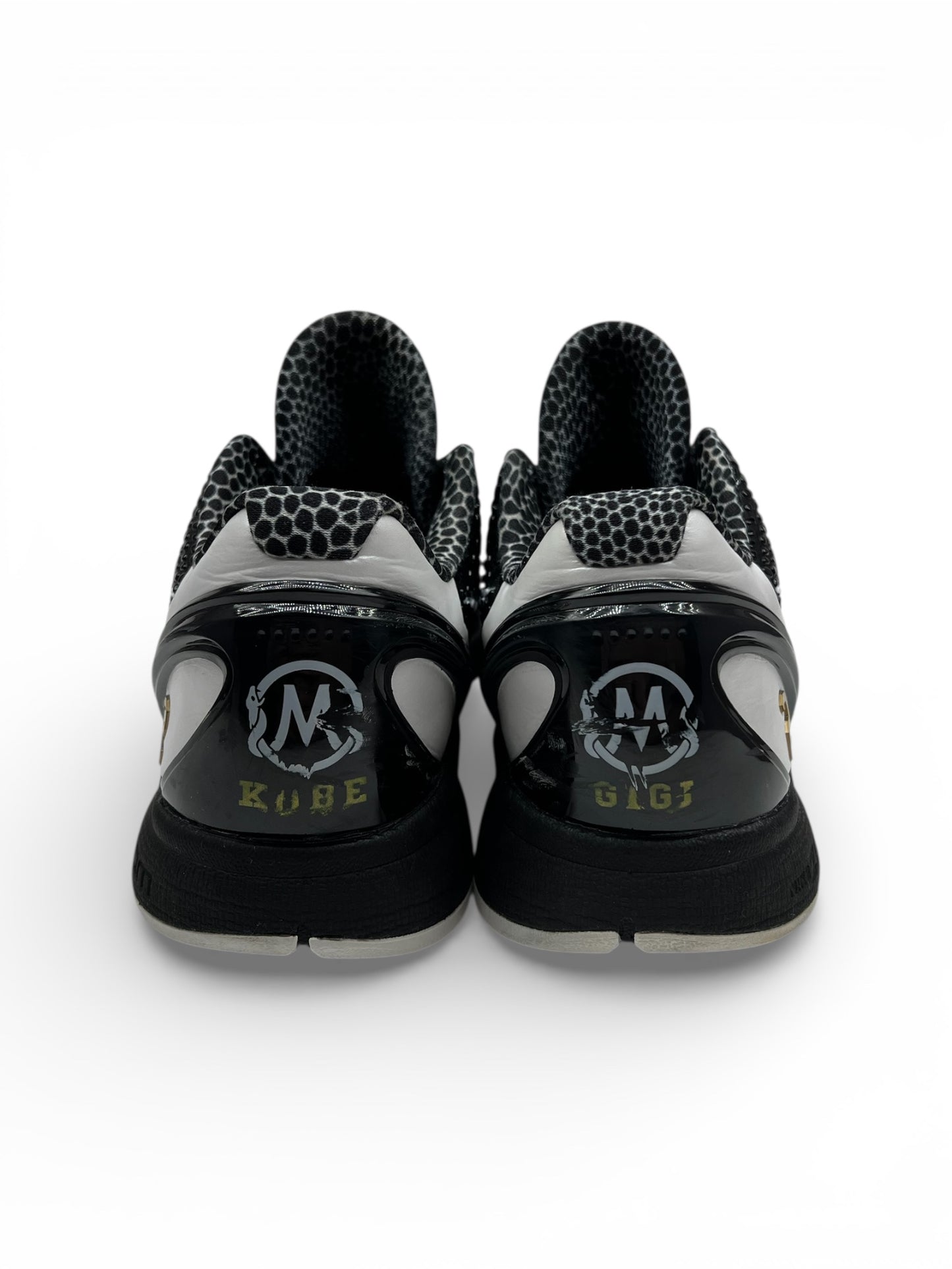 Nike Kobe 6 Protro “Mambacita Sweet 16” 2022